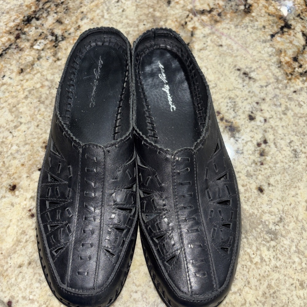 ~~EASY SPIRIT Black LEATHER JPDORICA Women's Size 11M Comfort Shoes.
